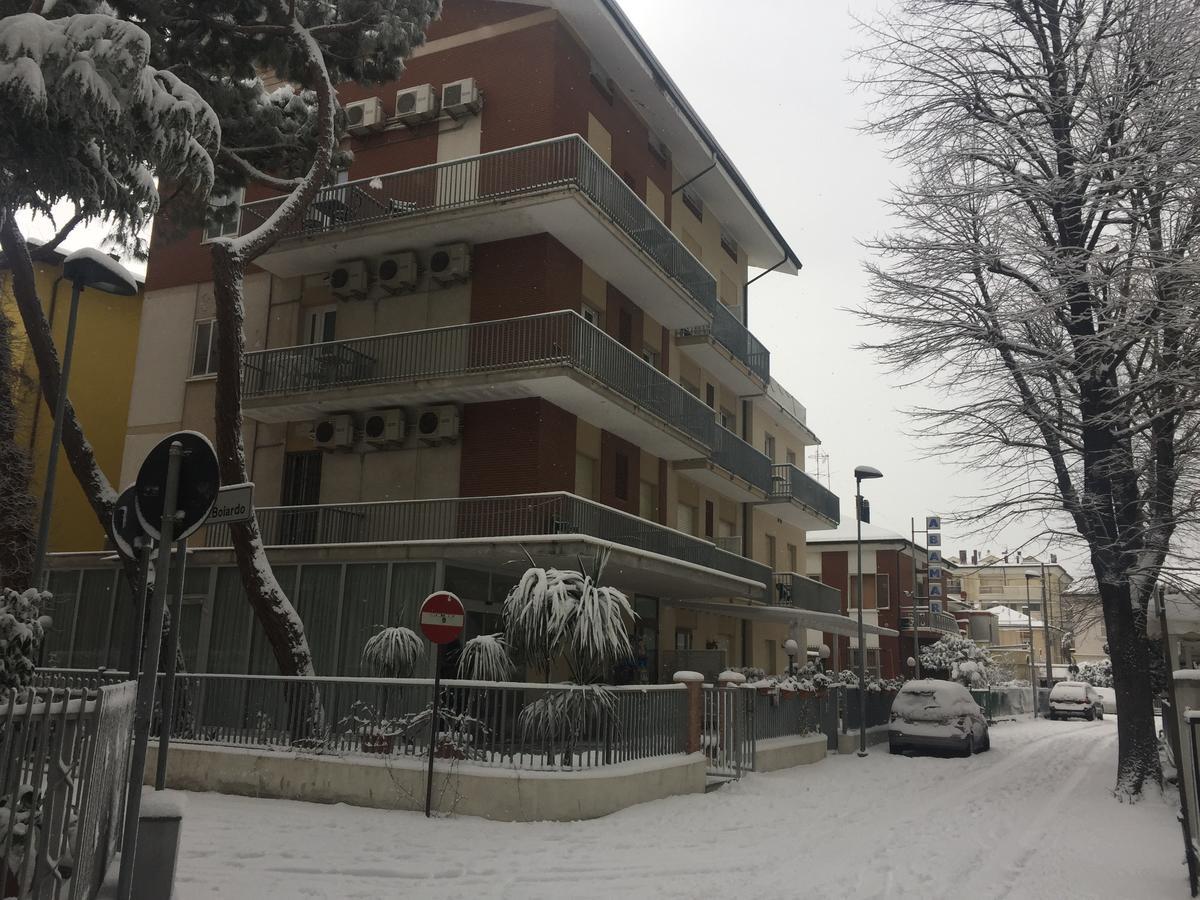 Residence Abamar Rimini Exteriör bild